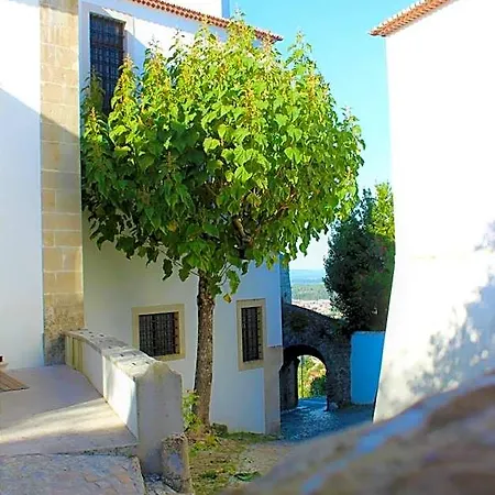Casa Do Castelo Ourem Ξενοδοχείο *